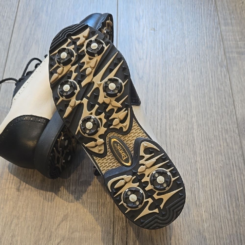 WOMENS Black and White Oxford Shoes - Picture 7 of 7